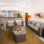 3hb Falesia Mar מלון דירות 3*