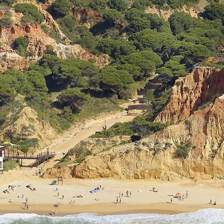 Hotel apartamentowy 3hb Falesia Mar 3*