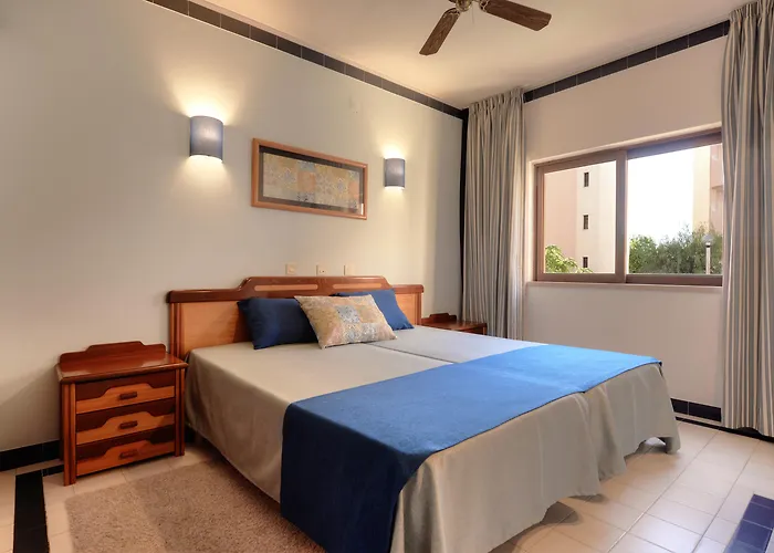 3hb Falesia Mar Appart hôtel 3*